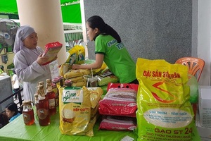 Ông Hồ Quang Cua: Xin đừng bôi bác gạo Việt Nam