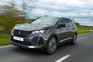 Peugeot 3008 đời 2021 về Việt Nam, tăng giá lên 1,1 tỷ đồng