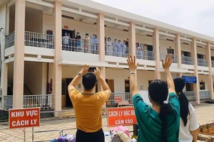 Phi hành đoàn chuyến bay có 12 khách nhiễm Covid-19 giờ ra sao?