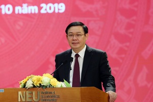 Phó Thủ tướng: Việt Nam không dập khuôn theo bất cứ mô hình nào của thế giới!