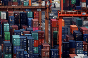 Sau 25/9, hàng hoá từ Hồng Kông vào Mỹ phải dán nhãn “Made in China”