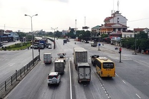 Nóng: Quảng Ninh, Hải Phòng dừng hoạt động vận tải khách từ 0h đêm nay vì Covid-19