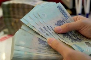 Quốc hội “duyệt” tăng mức lương cao nhất trong vòng 8 năm qua