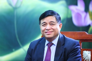 Sau 34 năm “Đổi mới”, kinh tế Việt Nam đạt thành tựu rực rỡ, lịch sử