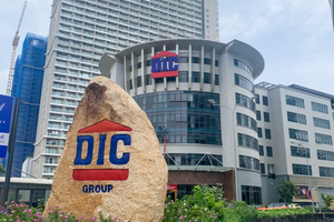 DIC Corp muốn thêm nợ