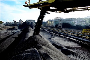Việt Nam tăng mua hàng chục triệu tấn than Trung Quốc, giá cao gấp 6 lần