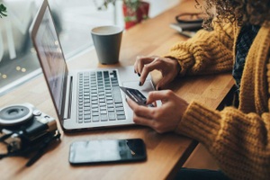 Thị trường 10 tỷ USD và loạt thương vụ “khủng” sau những cú “click chuột” mua sắm online