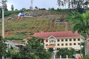 Thông tin “giật mình” về công ty trúng thầu “mỗi chữ 1 tỷ đồng” ở Hòa Bình