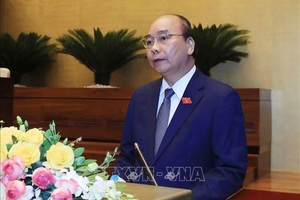 Thủ tướng đề nghị không tăng lương cán bộ công chức trong năm 2020