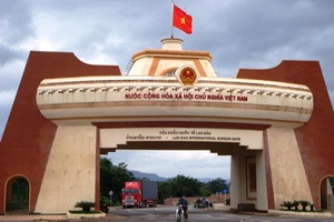 Cách ly toàn xã hội 15 ngày, đóng cửa khẩu, dừng vận chuyển khách công cộng toàn quốc