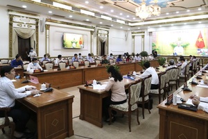 Thủ tướng: Sự năng động, sáng tạo giúp kinh tế TPHCM không "đổ gãy"
