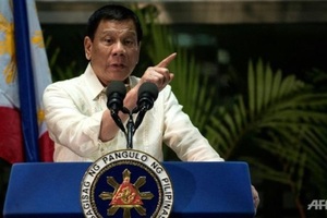 Tổng thống Duterte ra "tối hậu thư", đòi Mỹ trả phí đóng quân ở Philippines