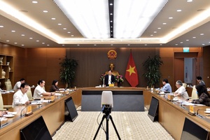 Nghiêm khắc phê bình Bộ Công Thương, Tài chính về xuất khẩu gạo