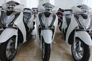 Vì sao Honda SH 2019 tăng hơn 70 triệu, đắt gần gấp đôi bản mới?