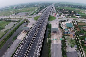 Vừa mời sơ tuyển, 30 nhà thầu nội đã ganh đua “điểm danh” làm cao tốc Bắc - Nam