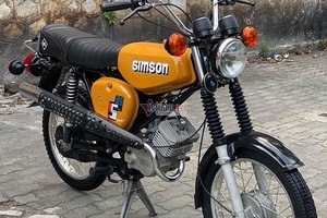 Xe máy Simson "huyền thoại" 31 năm tuổi giá 150 triệu đồng