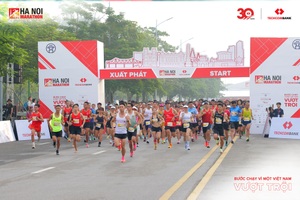 Dấu ấn vì cộng đồng từ đường chạy "Vượt trội mỗi ngày" của Hà Nội Marathon Techcombank