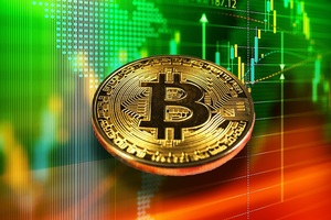 Bitcoin tăng mạnh, vượt 66.000 USD