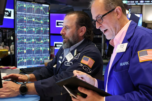 S&P 500 lấy lại "sắc xanh" trong năm 2025