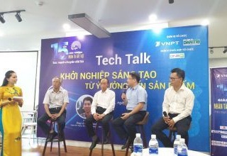 Chùm ảnh sự kiện TechTalk tại Đà Nẵng: “Khởi nghiệp sáng tạo – Từ ý tưởng đến sản phẩm”