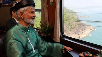 Hue-Danang tourist train revamp enhances heritage route