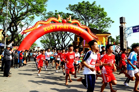 Hơn 700 người dân cùng du khách chạy Vì Di sản Văn hóa Hội An