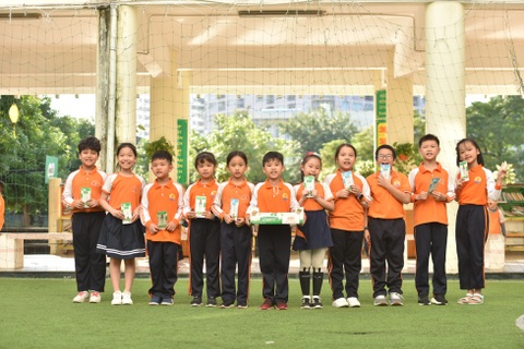 Cuộc thi Cùng bé thu gom vỏ hộp giấy giúp tăng gấp đôi việc thu gom