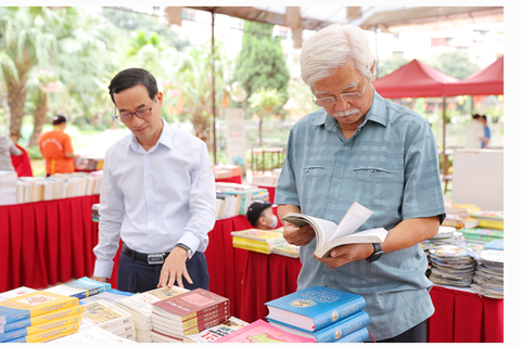 Khai mạc phiên chợ sách Một nét văn hóa Hà Nội
