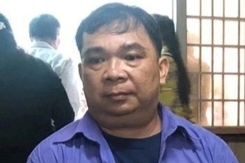 Cài định vị xe máy, lần theo dấu vết thấy vợ vui vẻ trong... nhà nghỉ