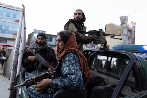 Taliban đòi Mỹ trả "kho tiền" ngay lập tức