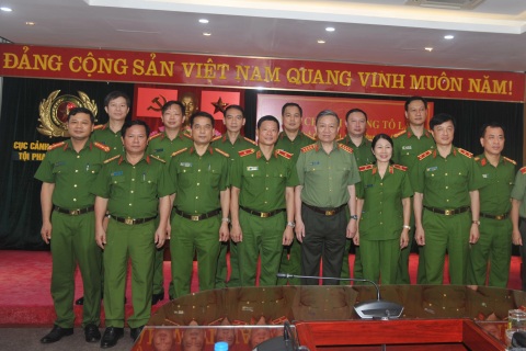 Ngào ngạt hoa thơm