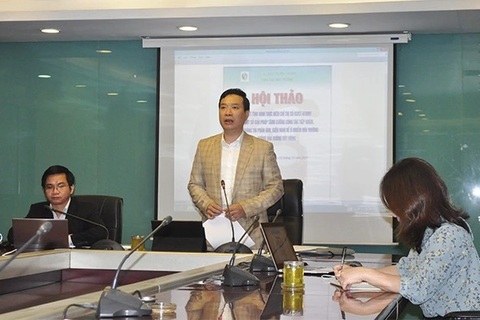 Đường dây nóng xử ô nhiễm môi trường hiệu quả... thấp