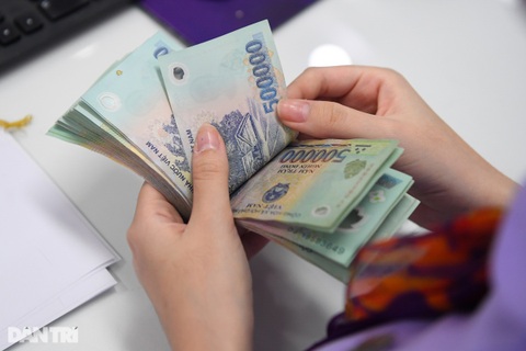 4 năm nhảy việc 11 lần, chưa từng nếm mùi... thưởng Tết