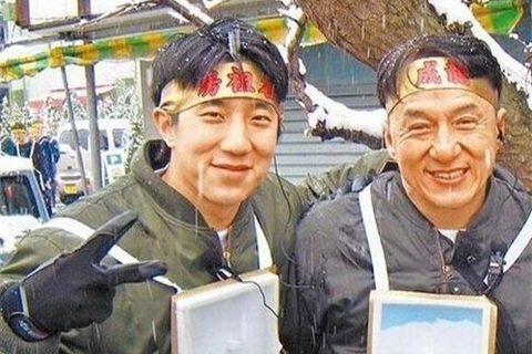 Con trai Thành Long chật vật quay lại làng giải trí sau biến cố đi tù