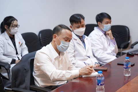 Văn Toản bắt đầu liệu trình phục hồi, chạy đua với thời gian quay lại đội tuyển cho SEA Games 31