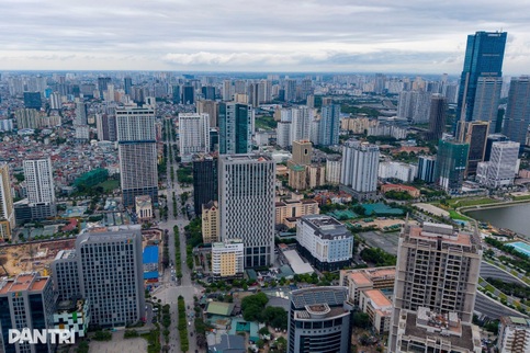 PM urges Hanoi to launch large-scale rental housing model
