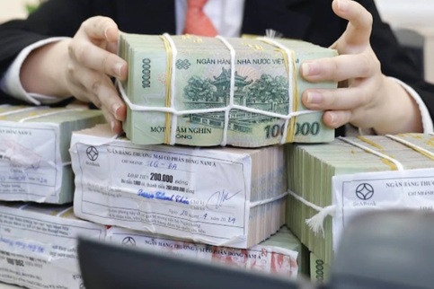 Vietnamese banks pledge to cut lending rates by up to 2 per cent
