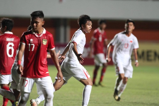 Trận chung kết giải U16 Đông Nam Á giữa U16 Việt Nam và U16 Indonesia sẽ diễn ra vào lúc 20h00 tối nay (12/6). Đoàn quân của HLV Nguyễn Quốc Tuấn đã sẵn sàng 