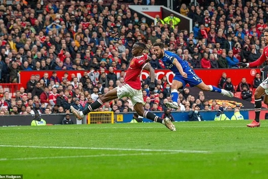 Man Utd đối diện chuỗi trận ác mộng, HLV Solskjaer có nguy cơ "bay ghế"