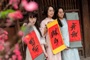 Visitors seek calligraphy for New Year at Temple of Literature