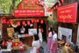 Hanoi parade views coffee shops in high demand