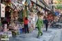 Hanoi proposes tougher fines for pavement encroachment