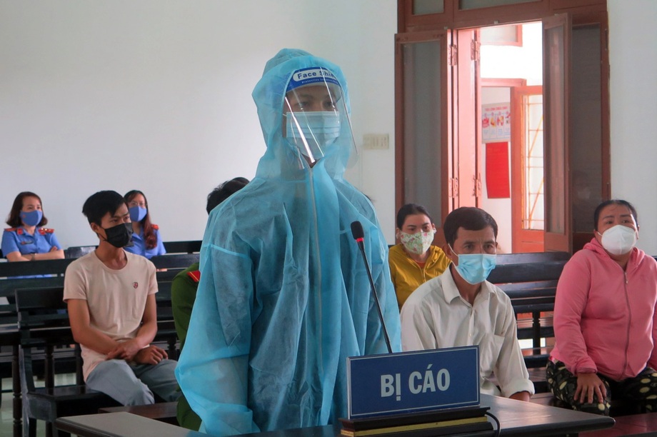 Tử hình nghịch tử giết mẹ để lấy gần 4 triệu đồng