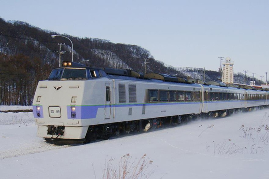 Tranh cãi việc Thái Lan nhận các toa tàu cũ của Nhật Bản phục vụ du lịch