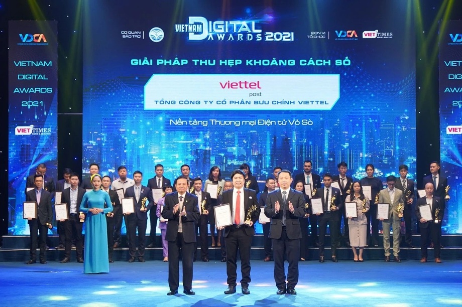Viettel được trao 5/42 giải thưởng dành cho khối ngoài Nhà nước